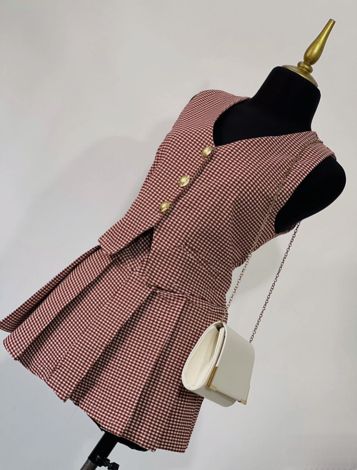 Set de chaleco y falda