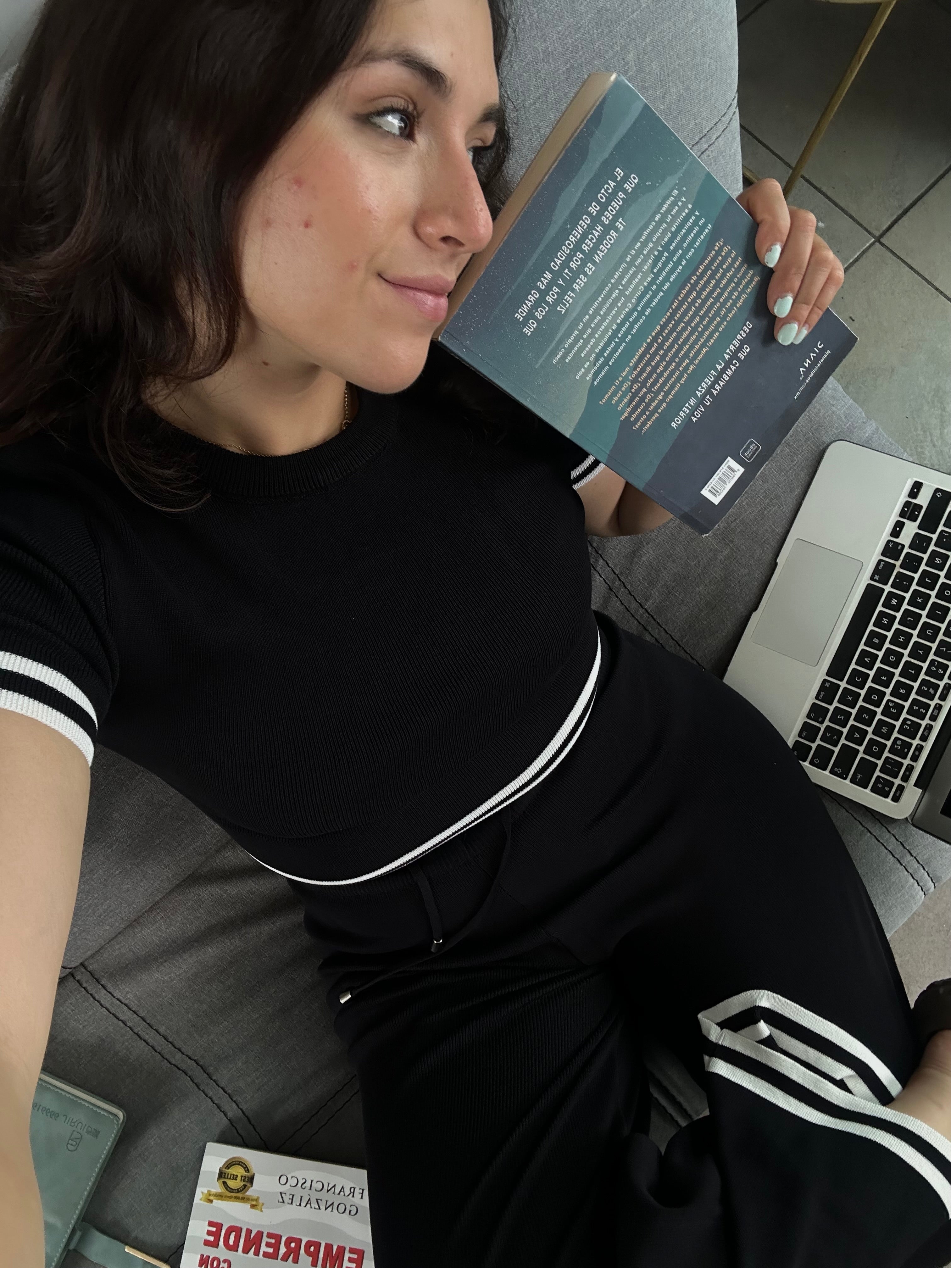 Set de Punto Negro y Blanco